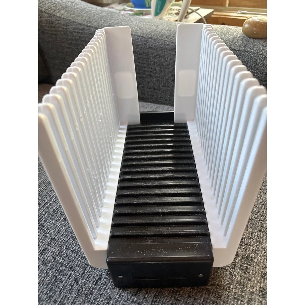 Ovekta‎ Foldable Bread Slicer Guide for Homemade Loaves White and Black Plastic